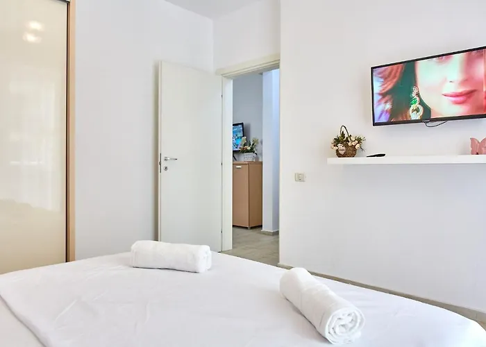 Apartman Smarald 2 *